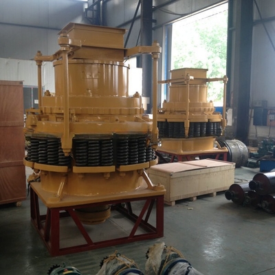 Long Life Wear Parts Cone Crusher para Minerais em Mobile Rock Ore Mini Plant