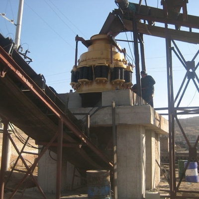 Long Life Wear Parts Cone Crusher para Minerais em Mobile Rock Ore Mini Plant