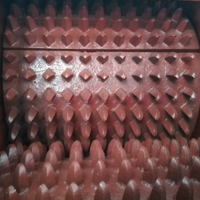 Pequena trituradora de vidro de laboratório de rolos duplos com tamanho de descarga ajustável 0-40 mm