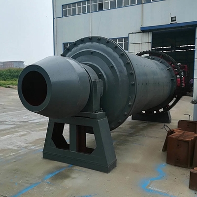 Equipamento de mineração de grandes dimensões Moinho de esferas de moagem a molho úmido de minério azul com capacidade de 0,5-83 t/h