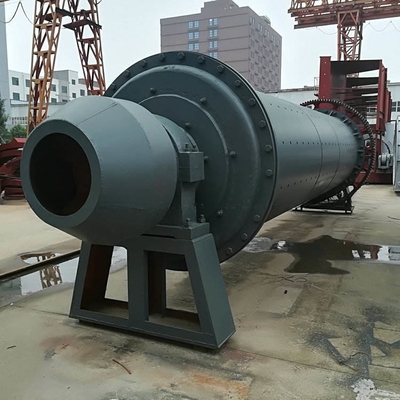 Equipamento de mineração de grandes dimensões Moinho de esferas de moagem a molho úmido de minério azul com capacidade de 0,5-83 t/h