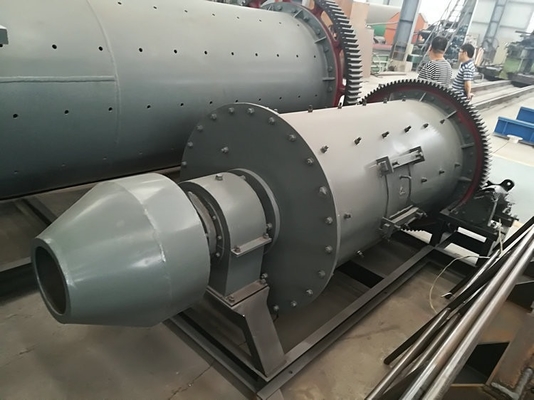 3600 KG Pequena economia de energia Minério de pedra cerâmica em pó Moinho de esferas Equipamento de máquina de moagem