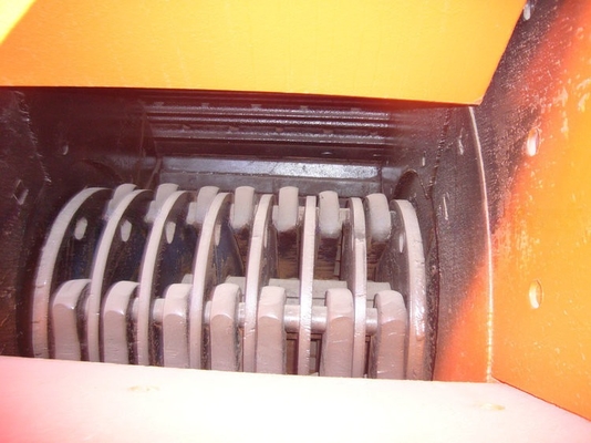 11kw Voltagem 380v Pequena mina de ouro pedra martelo moinho triturador para pó para mineração de ouro
