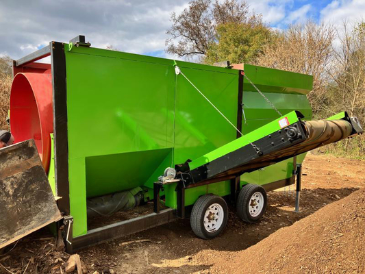 60m3/hora Capacidade Esquena móvel de trombetas para filtragem Compost Chips de madeira Topsoil Excrementos bovinos e ovinos