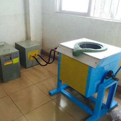 Forno de indução de fusão de alumínio metálico 10-200 kg com operação fácil e 3000 graus