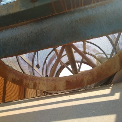Máquina de peneira de areia de motor a diesel para areia de praia 1-100mm Tamanho de descarga 6mm orgânicos