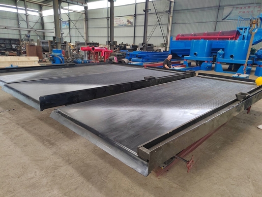 Pedido dos clientes equipamento de mineração de ouro balançando mesa para 545x1825x1242 lavagem de ouro