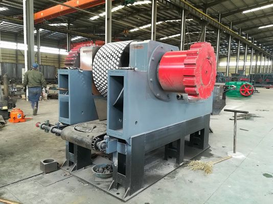 Lojas de material de construção Carvão em pó Briquete Prensa Máquina de fabricação de combustível com comprimento